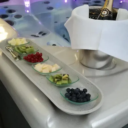 La Pause Roseeenne Bed & Breakfast Rousies