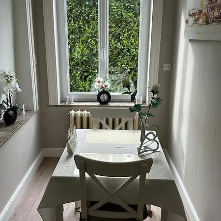 La Pause Roseeenne Bed & Breakfast 4*