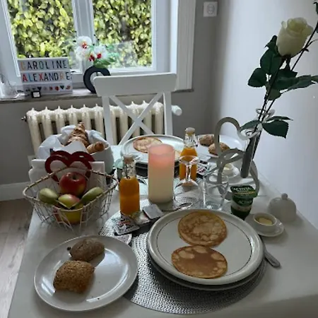 Nocleg ze śniadaniem La Pause Roseeenne
