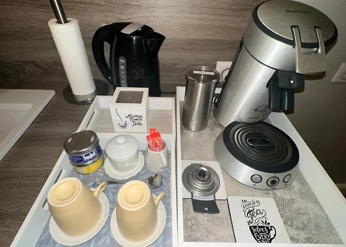 Couette-café La Pause Roséeenne 4*